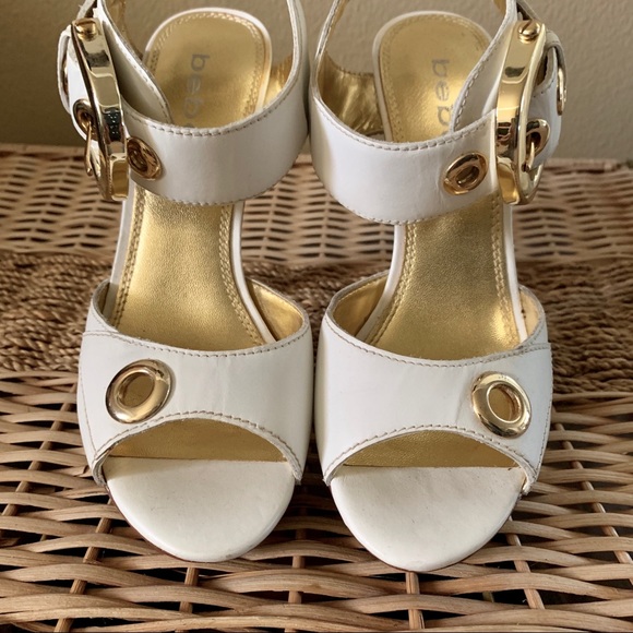 BEBE High platform heels open toe Gold Buckle - Picture 6 of 8